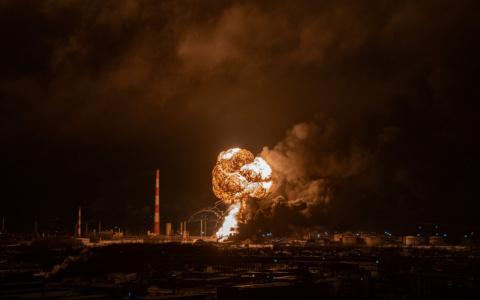 Названы причины январского взрыва на нефтезаводе в Ухте