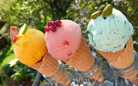 Врач рассказала о безопасной порции мороженого