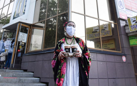 Фото дня от сыктывкарки: «Фрида Кало и современная жизнь»