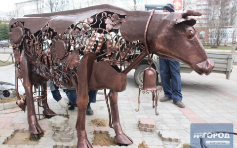 В Коми на берегу реки обнаружили трупы коров