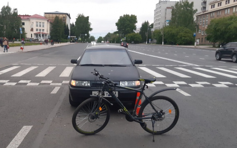 В Сыктывкаре 11-летний велосипедист угодил под колеса «Лады»