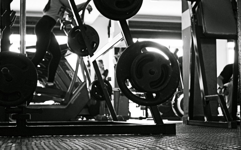 Ученые назвали места, опасные заражением COVID-19