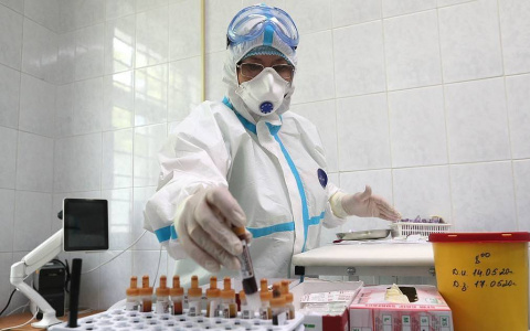 В России заявили об успехе в испытании вакцины от COVID-19 на людях