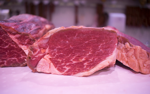 Названы продукты, которые вызывают преждевременное старение