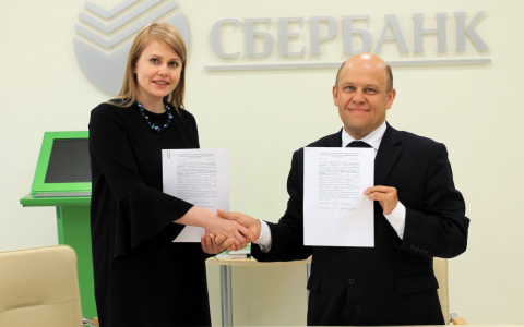 Сбербанк передал Национальной библиотеке Республики Коми более 90 книг