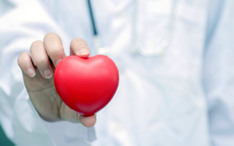 Кардиолог назвал причины срочно обращаться к врачу
