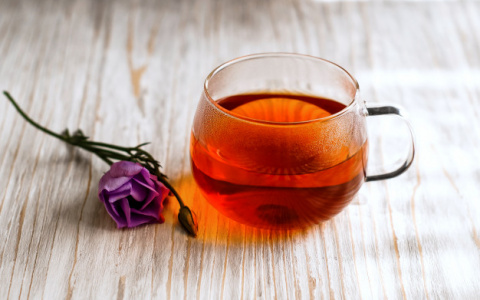 Диетолог назвала опасную дозу чая