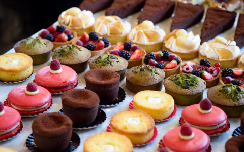 Назван способ избавиться от вечерней тяги к сладкому