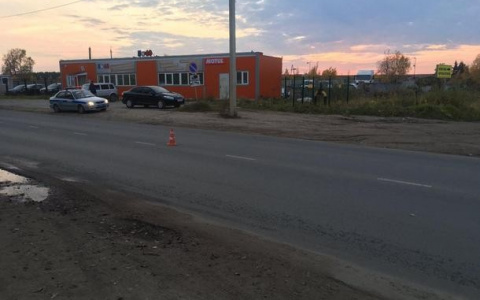 В Сыктывкаре мотоциклист налетел на пенсионерку