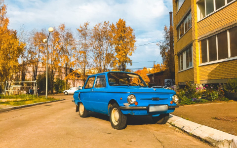 Фото дня в Сыктывкаре: ретро цвета ультрамарин