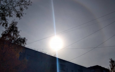 Фото дня в Сыктывкаре: гало в осеннем небе