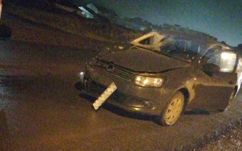 В Коми водитель иномарки сбил четверых подростков: одна девочка скончалась, другая - в коме