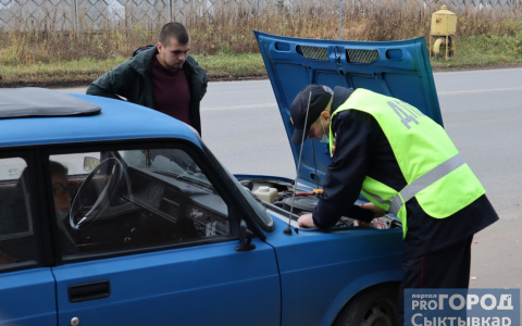 Во время рейда в Сыктывкаре сотрудники ГИБДД остановили злостного нарушителя и отправили под суд