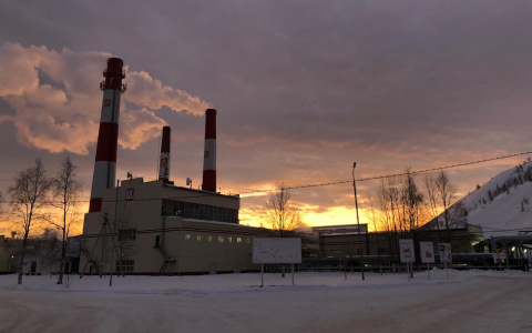 В Коми полыхает ухтинская нефтешахта