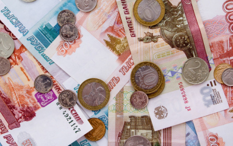Средняя зарплата в Коми за 9 месяцев составила 56 тысяч рублей