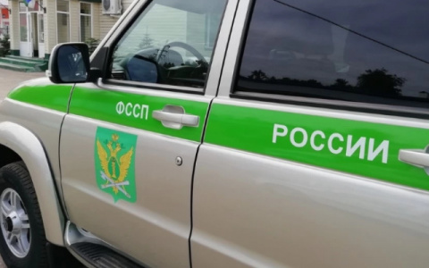 Приставы Сыктывкара вернули в стационар больного туберкулезом «беглеца»