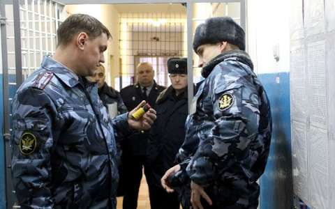 Из-за коронавируса в колониях Коми прекратили длительные свидания