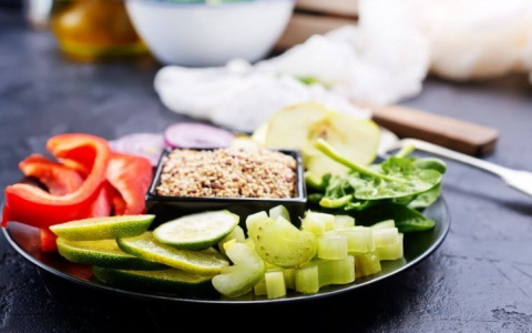 Сыктывкарский диетолог рассказала, как оправиться от новогодних праздников