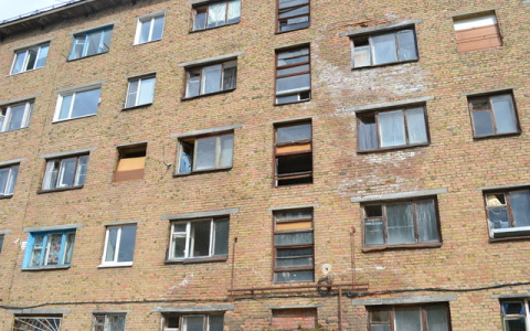 В Сыктывкаре наконец-то расселили «инфернальный» дом на Октябрьском проспекте