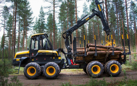 Бизнесмен из Владимирской области приехал в Коми и украл лесозаготовительную машину