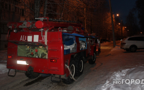 В Сыктывкаре из-за курильщика произошел пожар