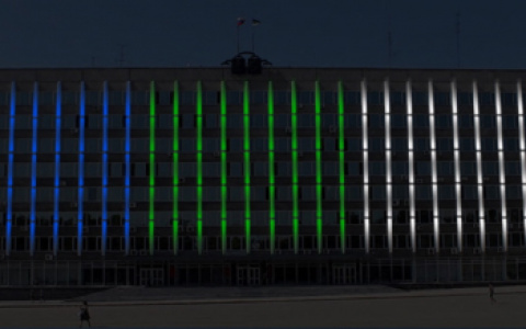 «Пропадем без подсветки»: депутаты рассказали, нужна ли иллюминация за 3,7 миллиона на здании Госсовета Коми