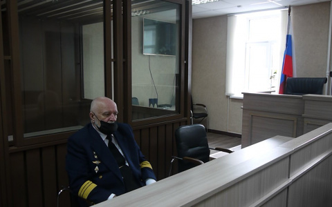 Директора «Комиавиатранса» подозревают в растрате