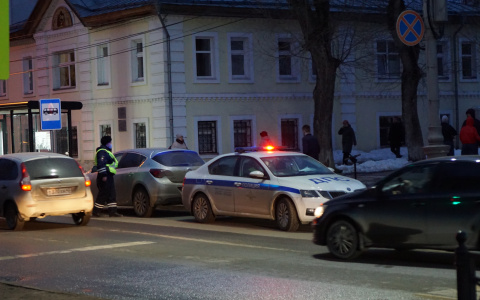 Появились подробности ДТП в Сыктывкаре, в котором водитель сбил мальчика, который ехал на самокате