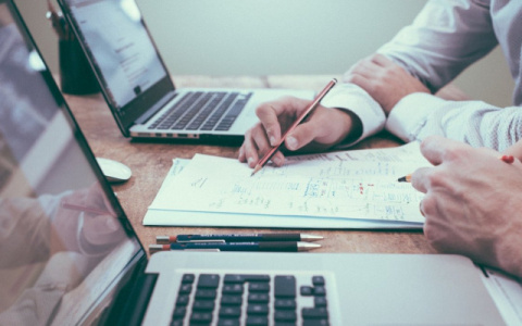 Карьерная лестница: в России назвали самую перспективную отрасль