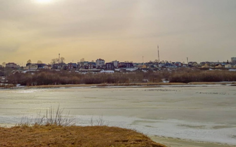 Фото дня в Сыктывкаре: там за рекой