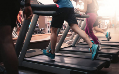 «С понедельника начну»: почему россияне постоянно откладывают занятия спортом