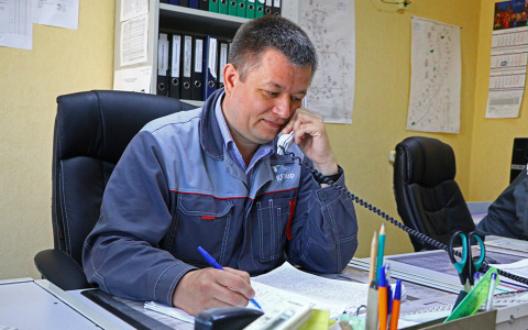 «Железные нервы и умение слушать»: диспетчер Сыктывкарских тепловых сетей объяснил, почему у него нет права на ошибку