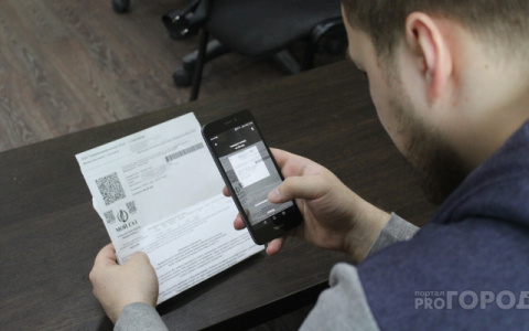 Россиянам объяснили, стоит ли доверять мобильным приложениям свои данные