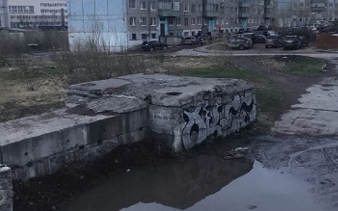 В Коми падением ребенка в канализационный люк займутся следователи