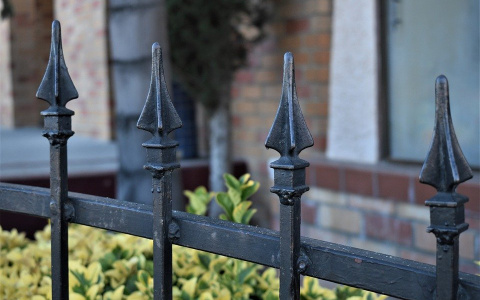 Все, что плохо стоит: жители Коми украли забор