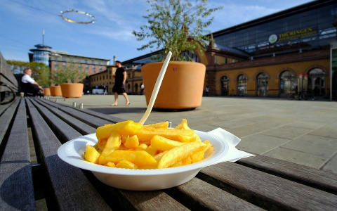Чем опасна еда в пластике: мнение эксперта