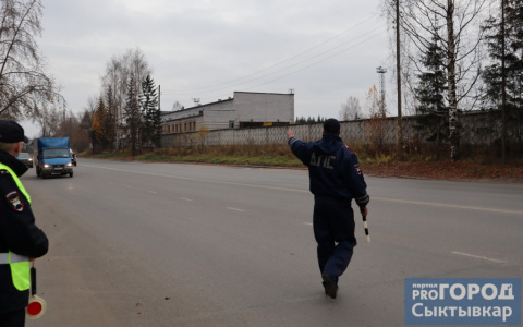 Пьяный житель Коми трижды угнал один и тот же автомобиль