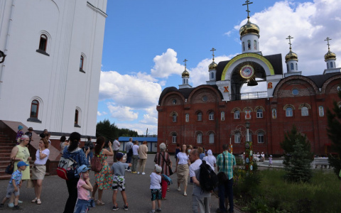 Современные технологии в церкви: сыктывкарцам продемонстрировали, на что способна новая колокольня