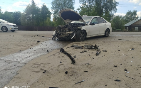 Стало известно состояние пострадавших в жуткой аварии на Сысольском шоссе в Сыктывкаре