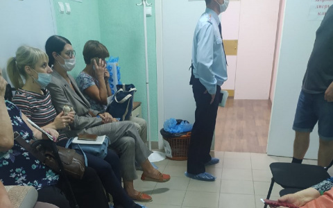 Испытано на себе: как журналисты «Про Города» пытались поставить вакцину от коронавируса