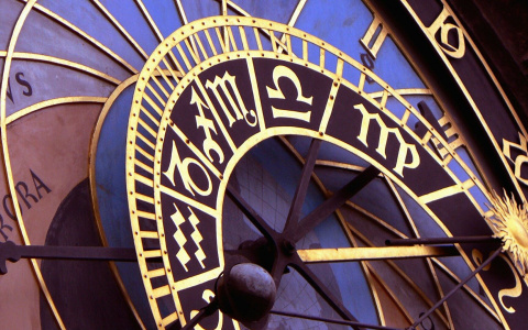 Как прожить июль правильно: гороскоп на месяц для всех знаков Зодиака