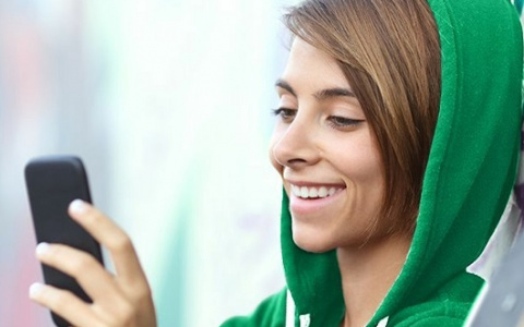 Жителям Коми предложили бесплатную годовую подписку на Apple Music