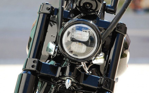 В Коми школьница не справилась с мотоциклом и попала в аварию