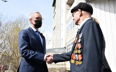 «Единая Россия»: выплаты в 10 тысяч пенсионерам переведут на карту до 3 сентября