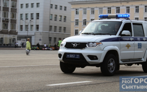 Рецидивиста, который спаивал и совращал подростков, отправили в колонию