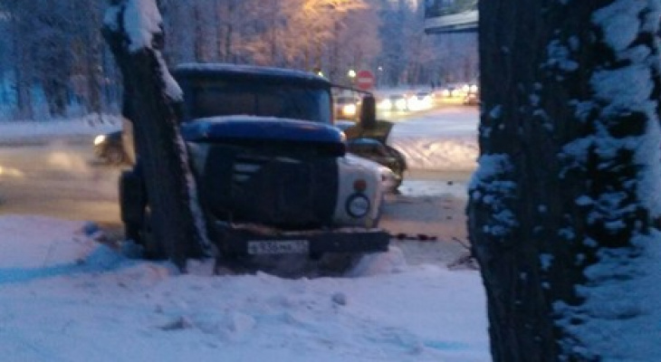 Затонировать автомобиль в сыктывкаре