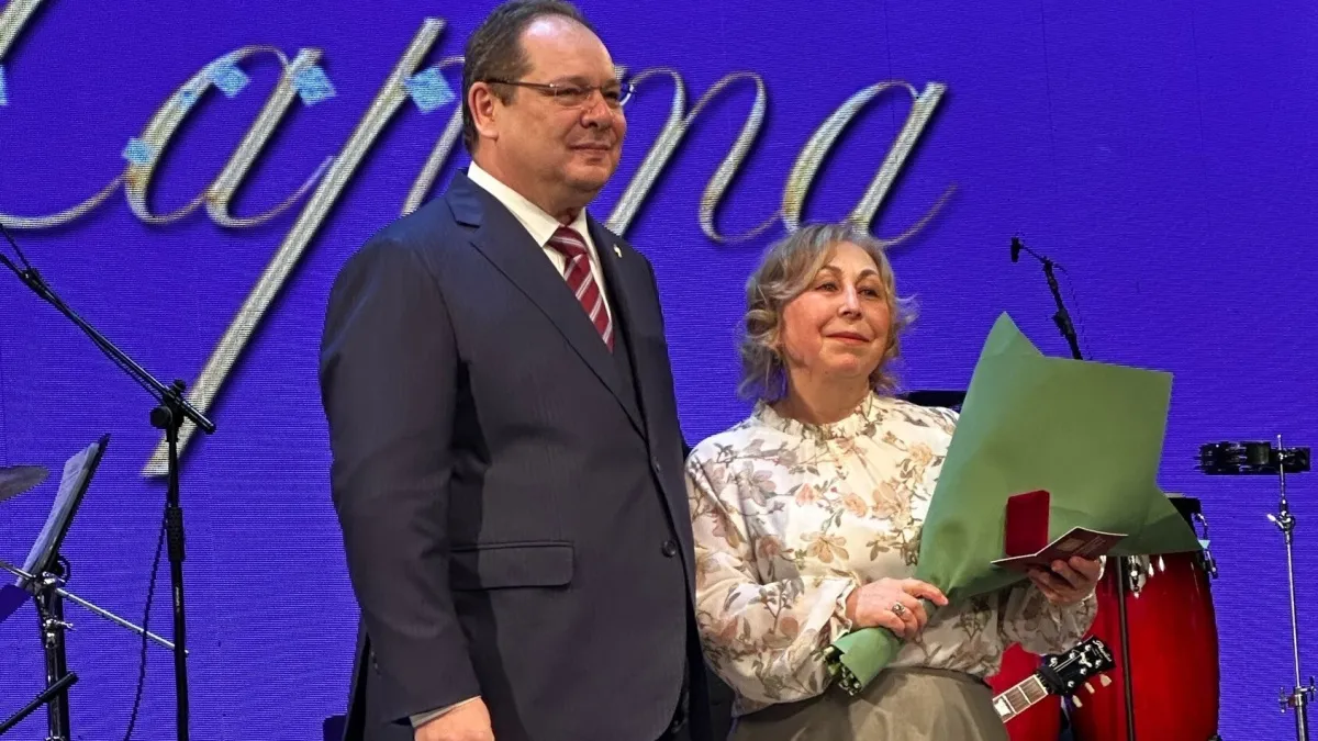 В Коми наградили руководителя молочной фермы за многолетний труд