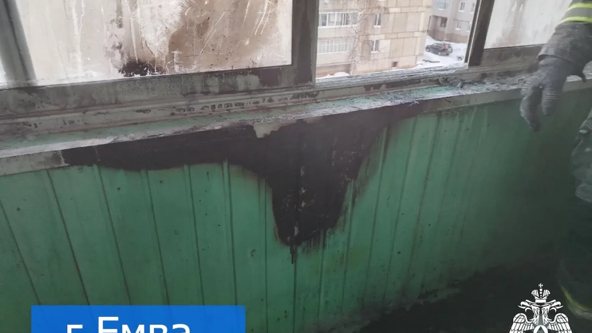 В Коми пожарные спасли четырех человек при возгорании в квартире