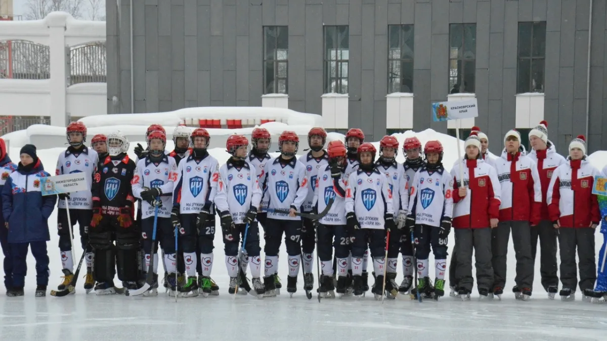 Юные хоккеисты поборолись за медали Спартакиады учащихся в Сыктывкаре