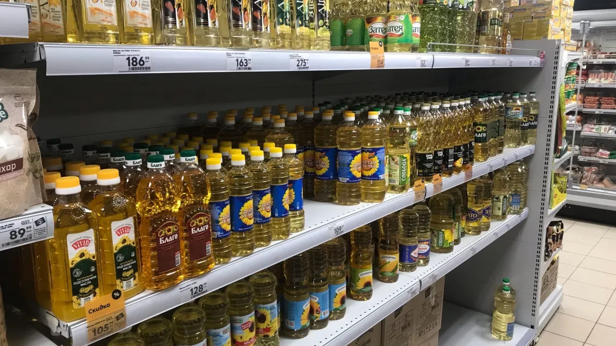 Это масло берите по 3 бутылки: в Роскачестве озвучили лучшие бренды подсолнечного масла